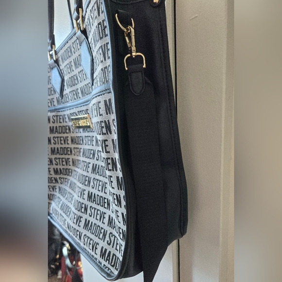 Steve Madden Black & Grey, Repeat Logo Shopper Handbag with removable Extra Bag - Picture 3 of 13